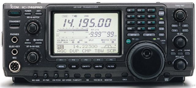 Icom Универсальный КВ/УКВ-трансивер IC-746PRO