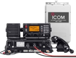 Судовая ПВ / КВ радиостанция Icom IC-M801