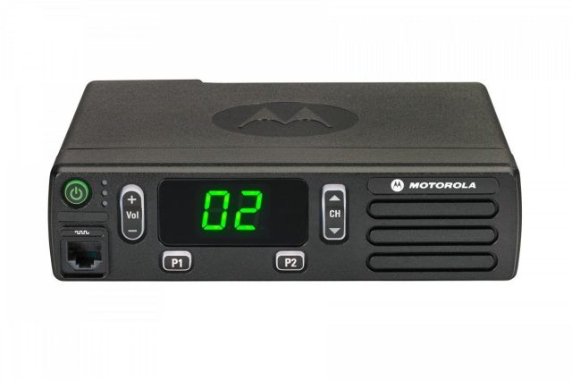 Motorola dm1400, радиостанция 403-470 мгц, analog (mdm01qnc9jc2_n)