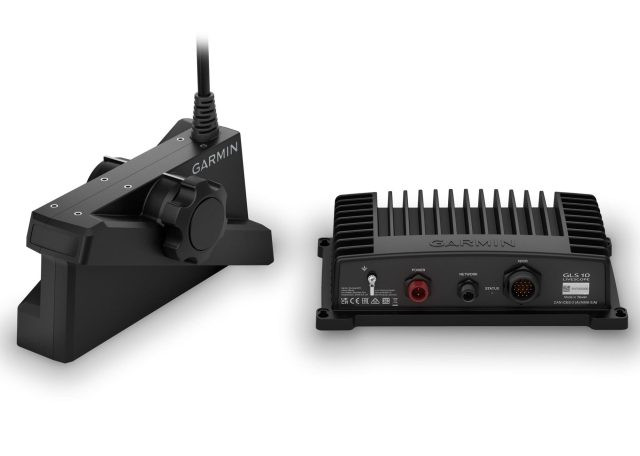 Система Panoptix™ LiveScope Plus System w/ LVS62 and GLS10