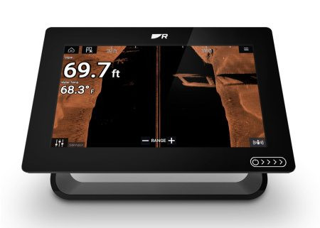 AXIOM+ 9 RV, Multi-function 9" Display with RealVision 3D, 600W Sonar, no transducer