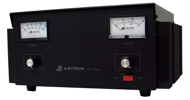 Astron Источник питания с регулировкой выходного напряжения и индикацией VS-50M
