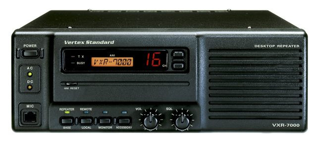 Vertex Standard VXR-7000 ретранслятор
